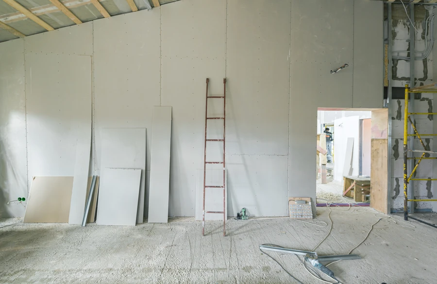 How To Identify And Address Cracks In Drywall Surfaces Tampa, FL